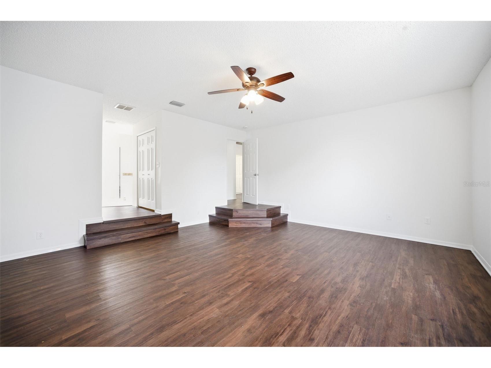 716 Grand Canyon Drive Valrico FL 33594 O6394351 image37