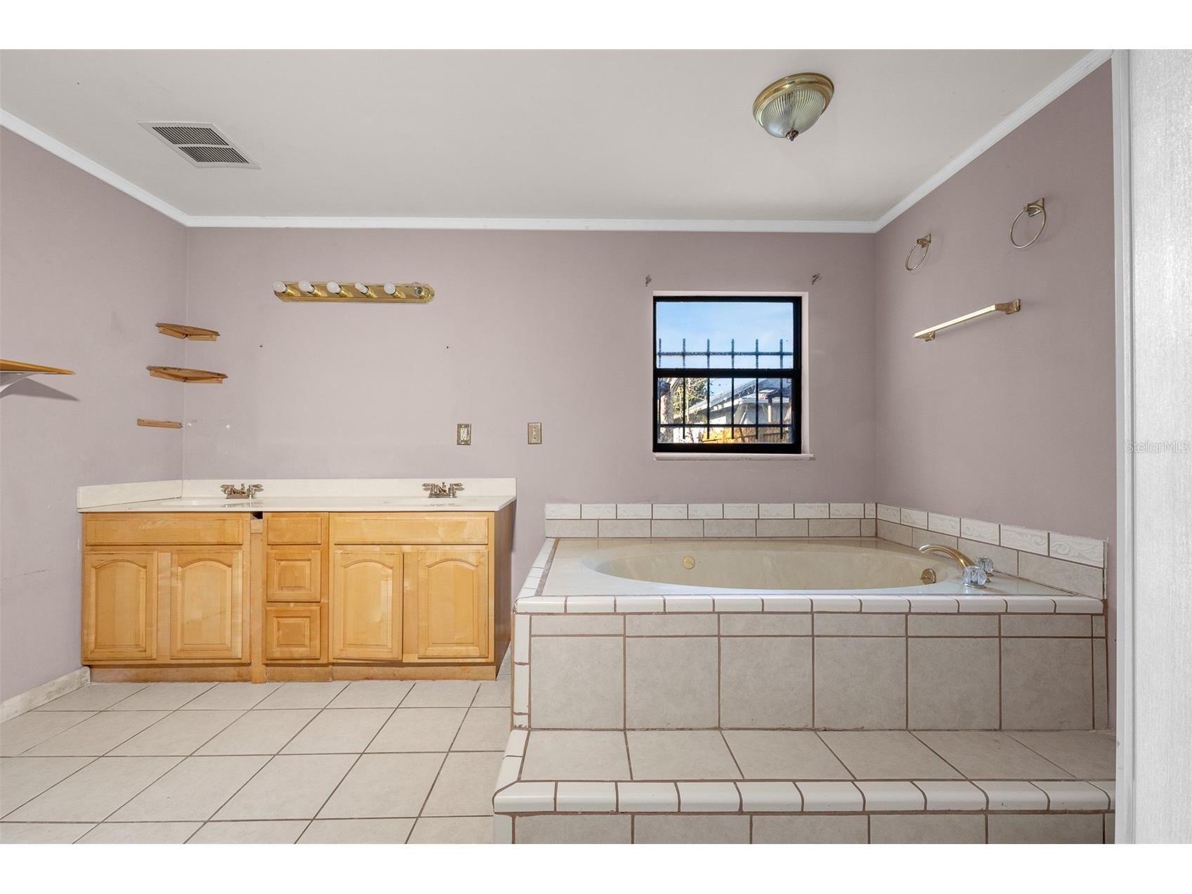 716 Grove Avenue Orlando FL 32805 O6360550 image12