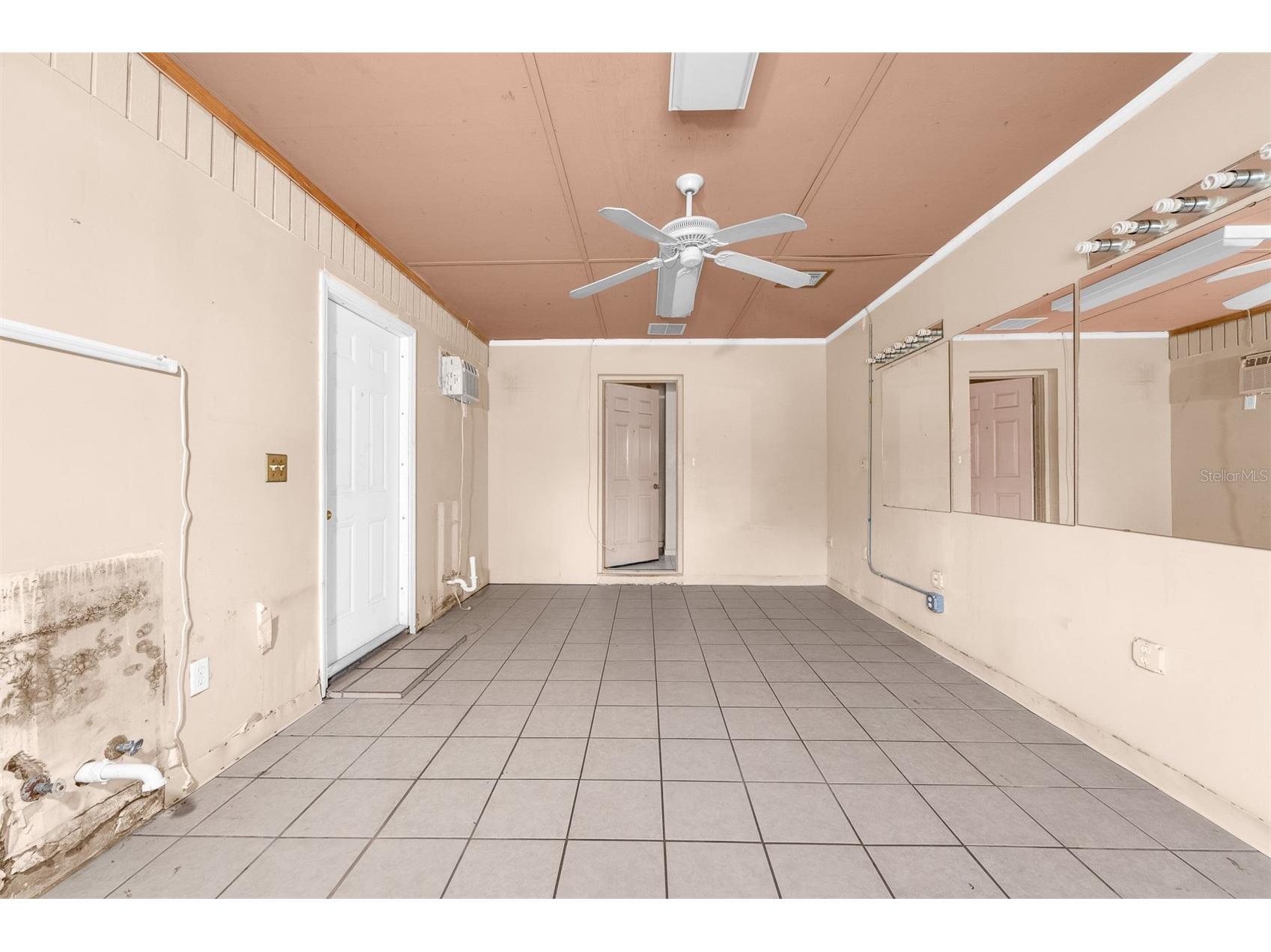 716 Grove Avenue Orlando FL 32805 O6360550 image19