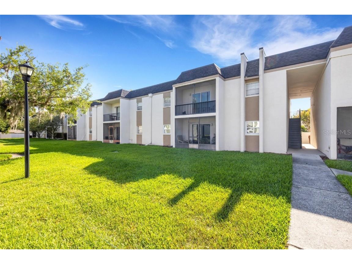 716 Oakgrove Drive #128 Brandon FL 33510 L4944927 image1