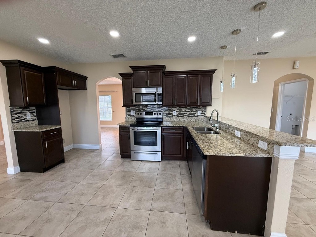 716 Parrot Court Kissimmee FL 34759 S5138153 image7