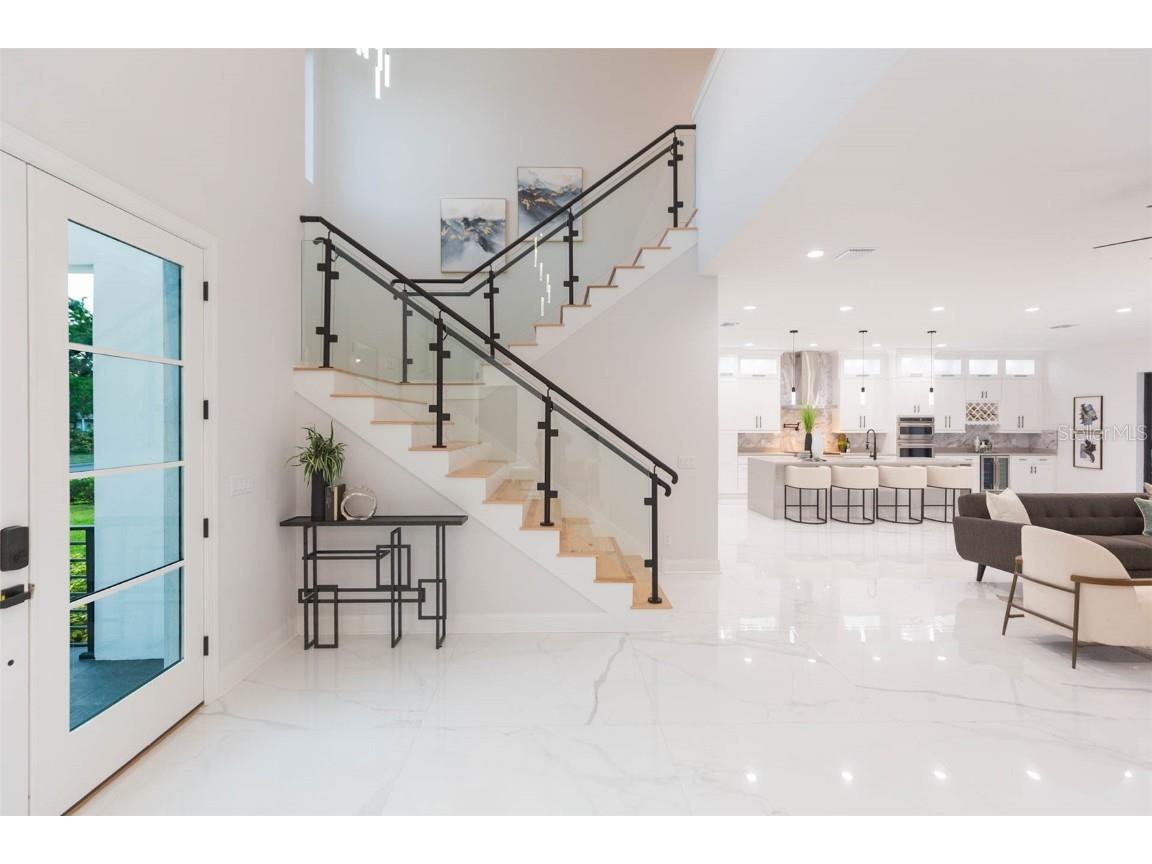 716 S Lois Avenue Tampa FL 33609 TB8339146 image10