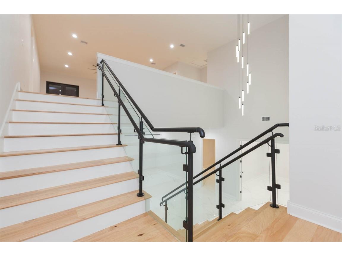 716 S Lois Avenue Tampa FL 33609 TB8339146 image45