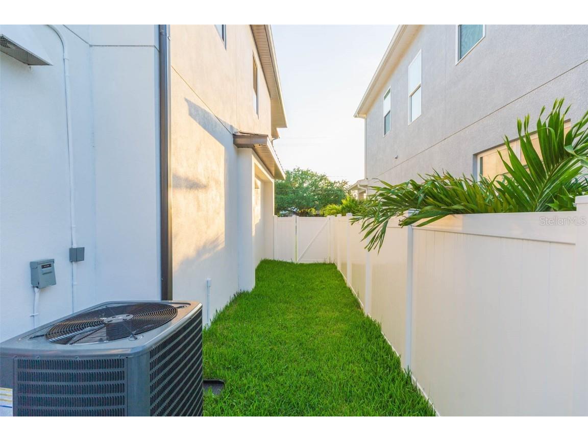 716 S Lois Avenue Tampa FL 33609 TB8339146 image92