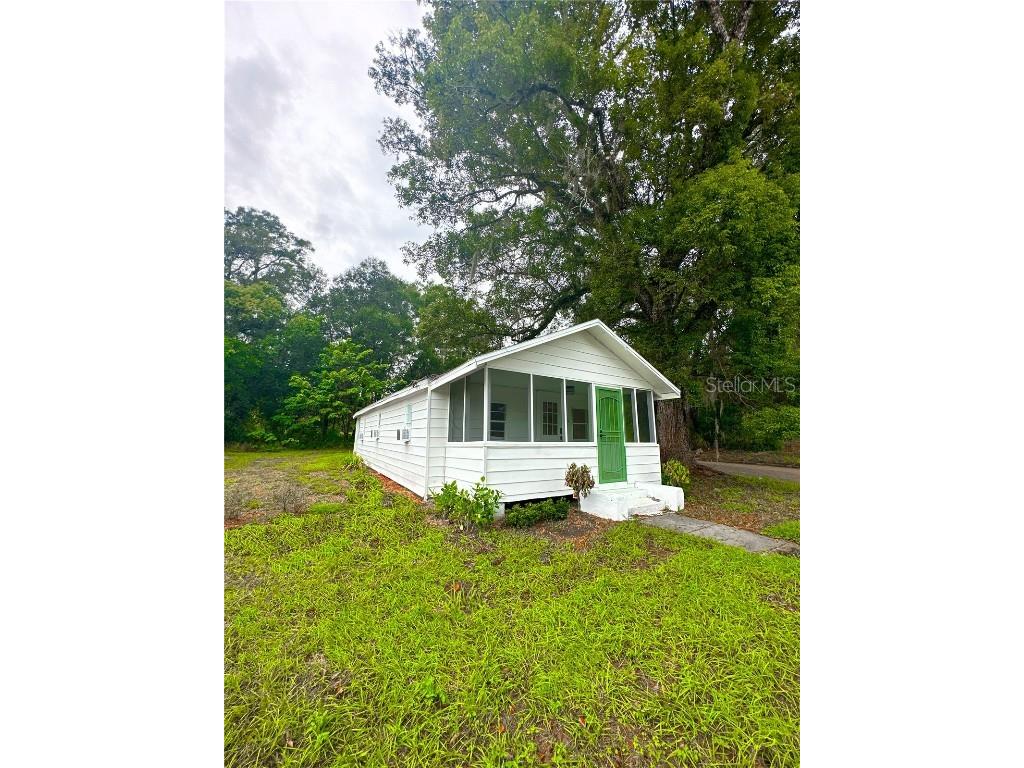 716 S Stone Street Deland FL 32720 U8197645 image1