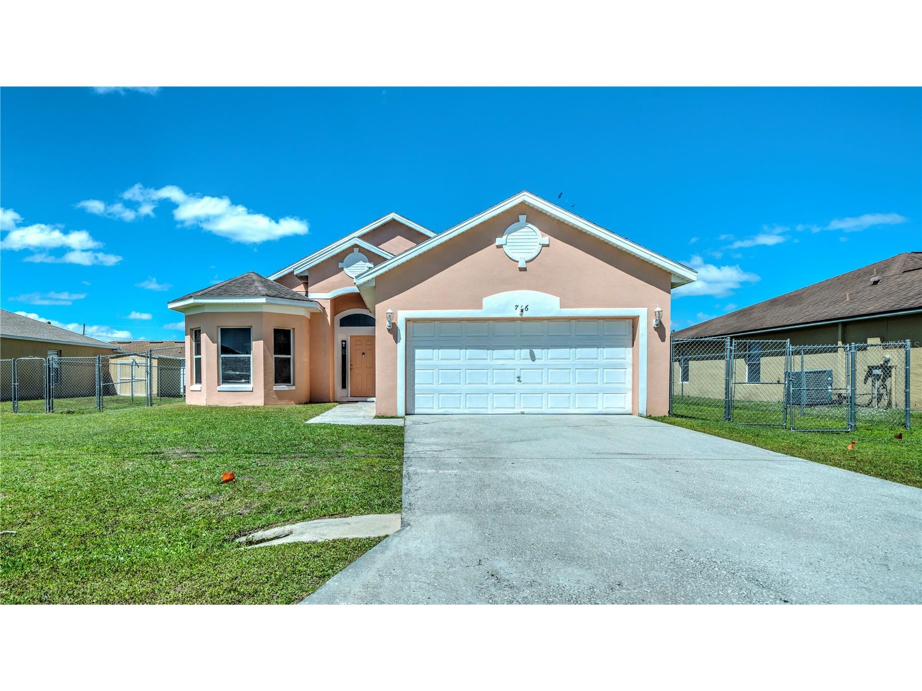 716 Versailles Lane Kissimmee FL 34759 S5147755 image1