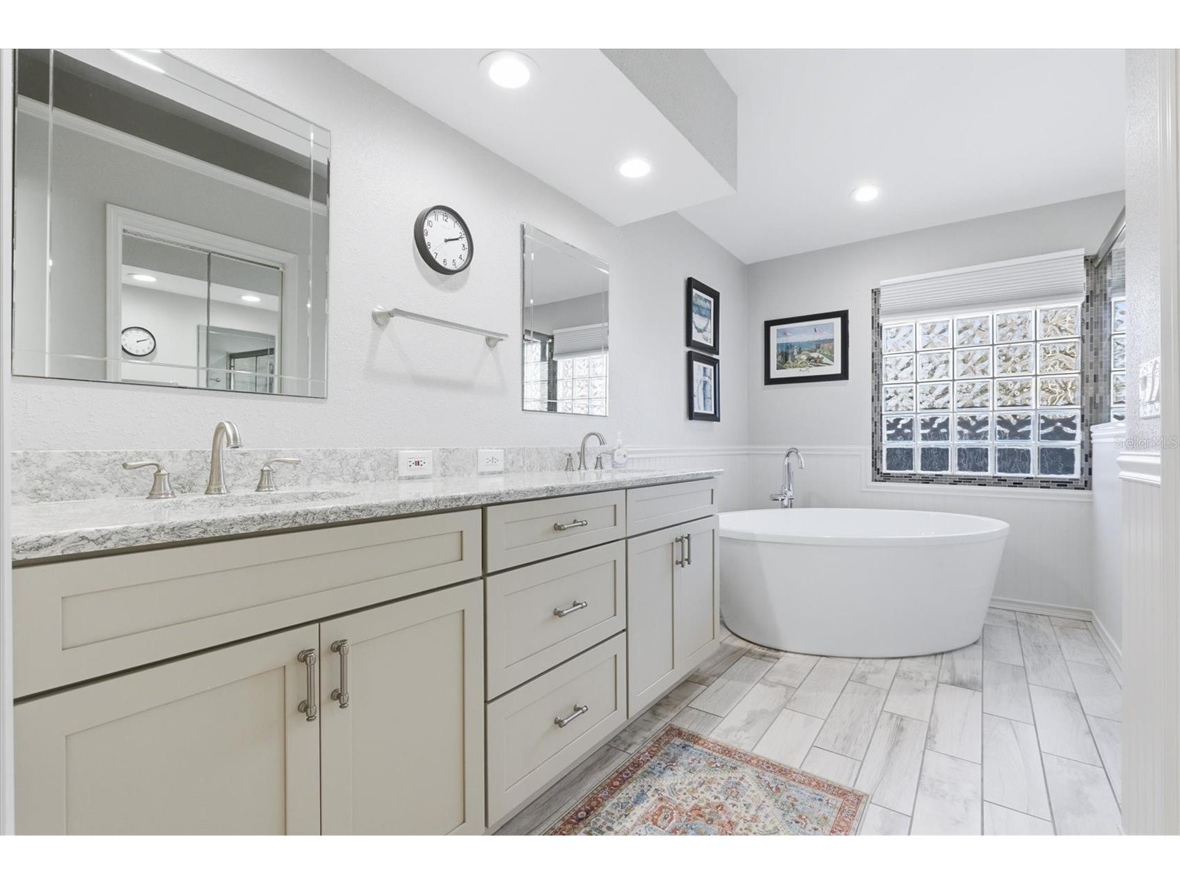 716 Woodmont Drive Tarpon Springs FL 34689 TB8467685 image28