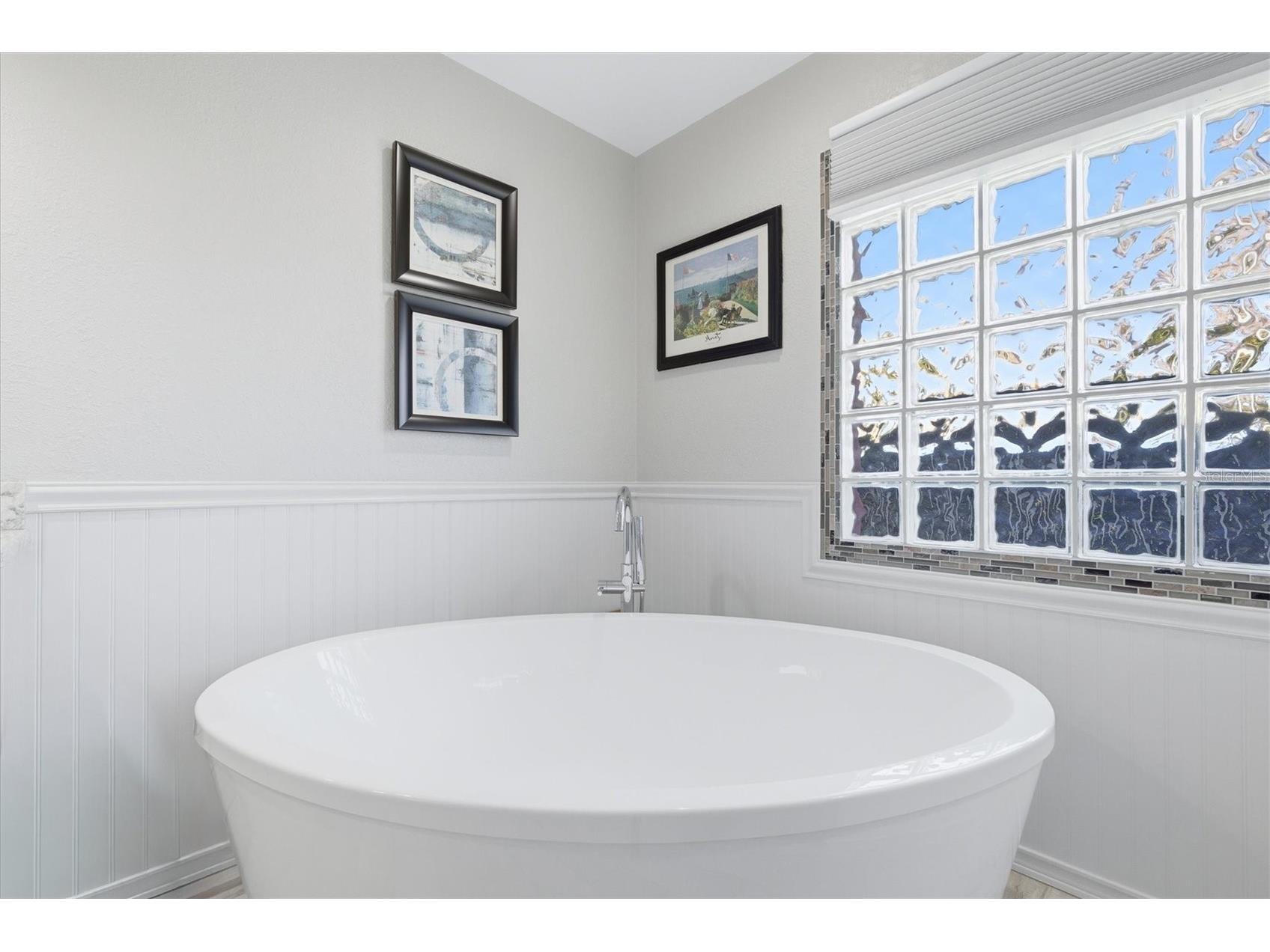 716 Woodmont Drive Tarpon Springs FL 34689 TB8467685 image30