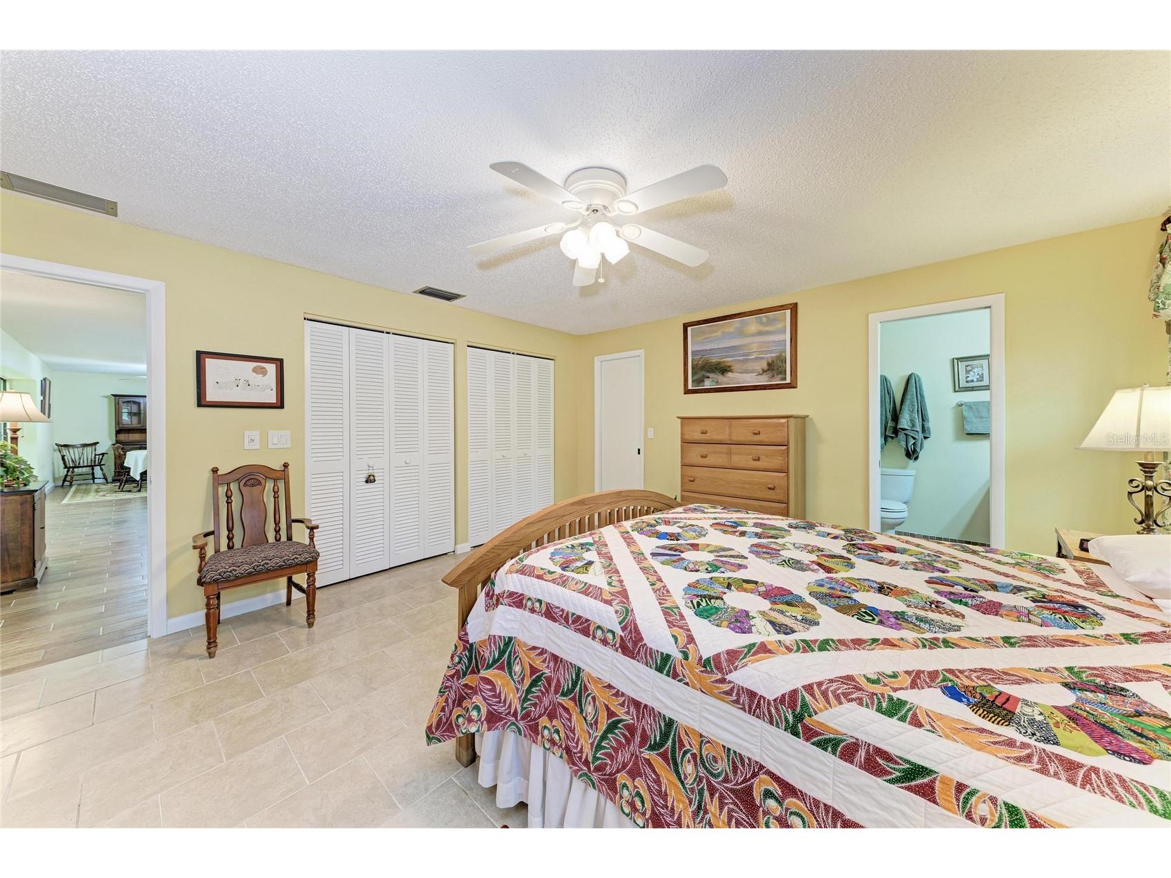 7160 Fairway Bend Cir Sarasota FL 34243 A4688464 image19