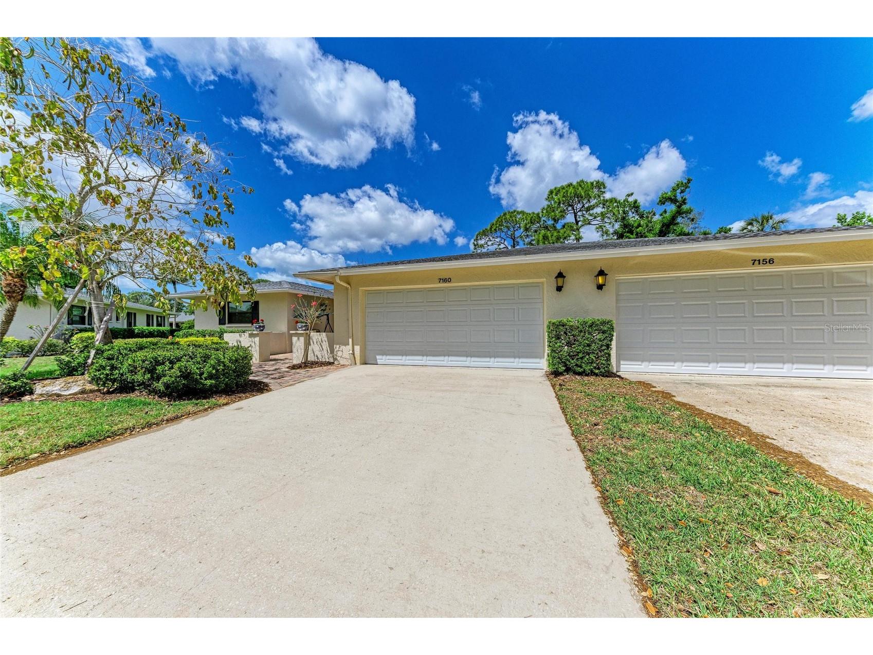 7160 Fairway Bend Cir Sarasota FL 34243 A4688464 image2
