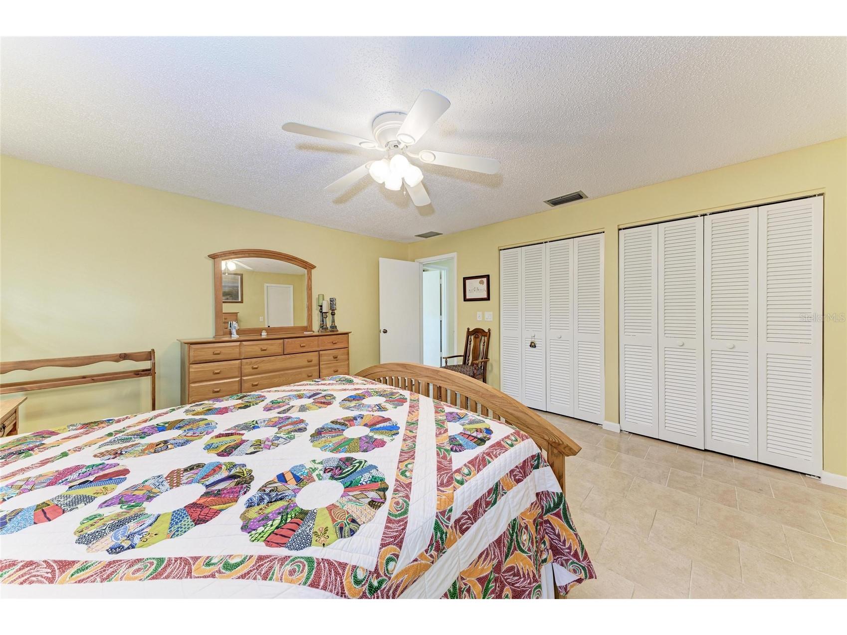 7160 Fairway Bend Cir Sarasota FL 34243 A4688464 image21