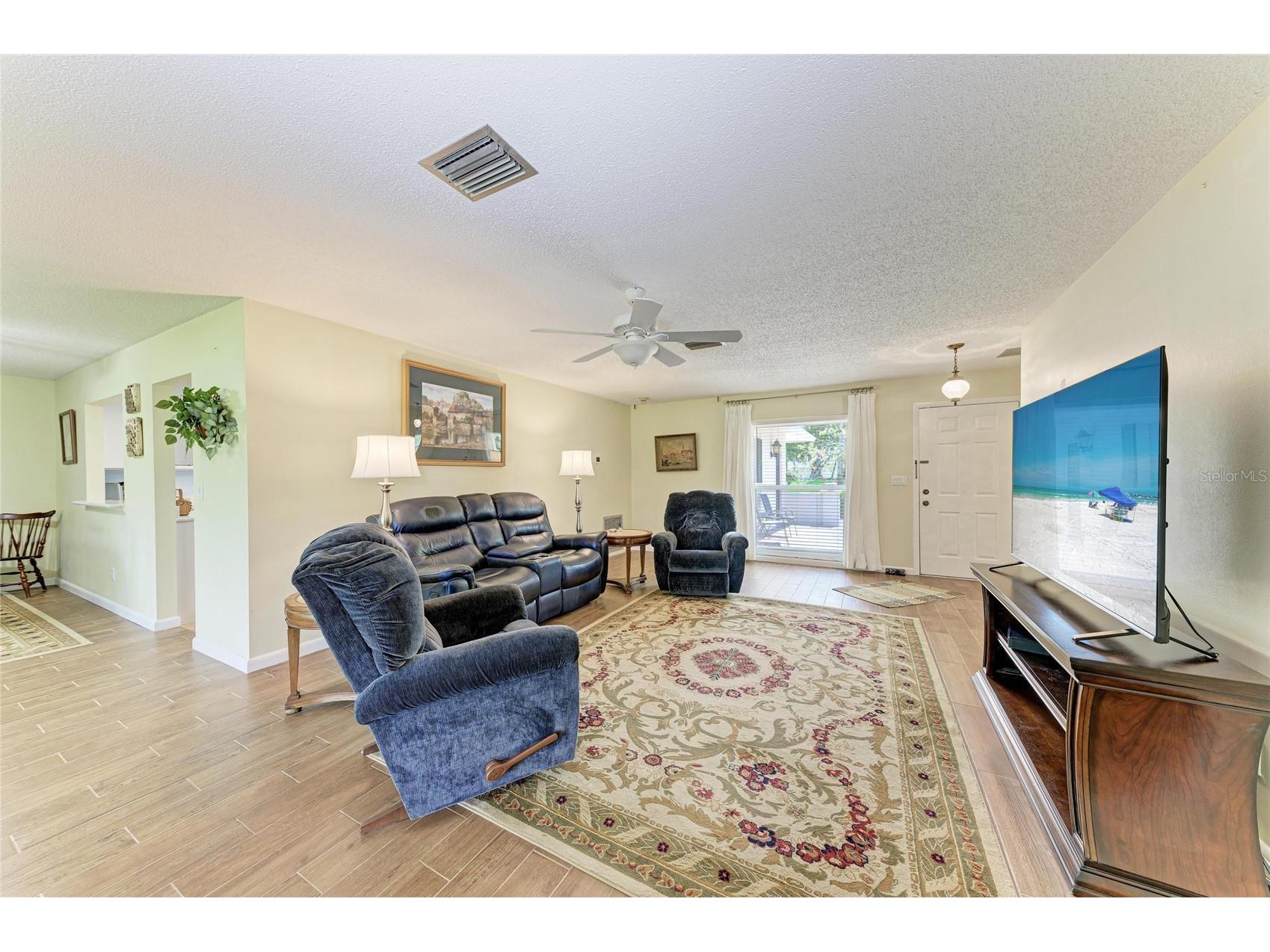 7160 Fairway Bend Cir Sarasota FL 34243 A4688464 image9