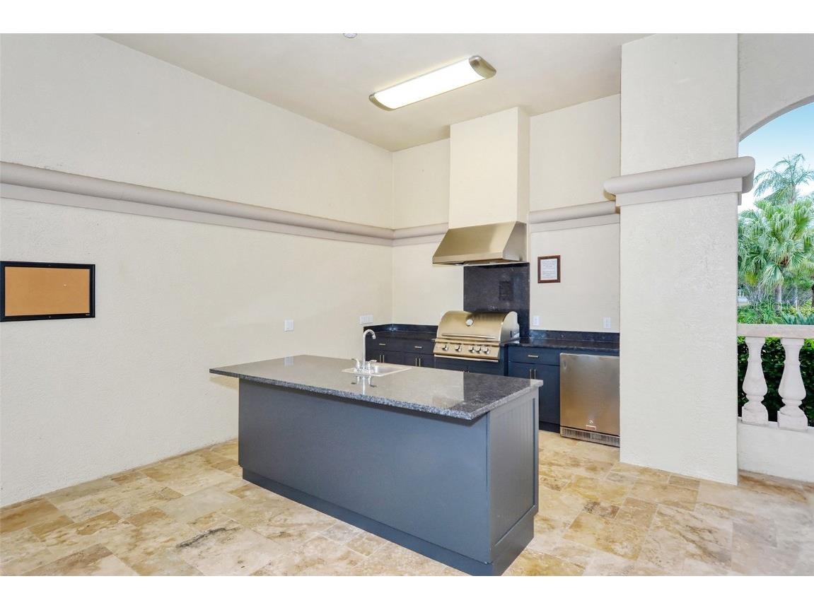 7160 Rue De Palisades #4 Sarasota FL 34238 A4634471 image44