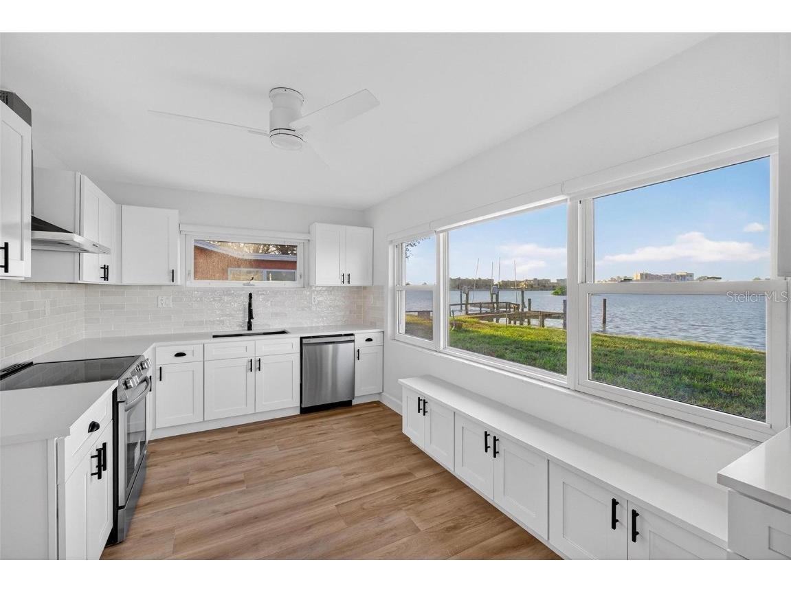 7160 S Shore Drive South Pasadena FL 33707 - BOCA CIEGA BAY TB8442323 image14