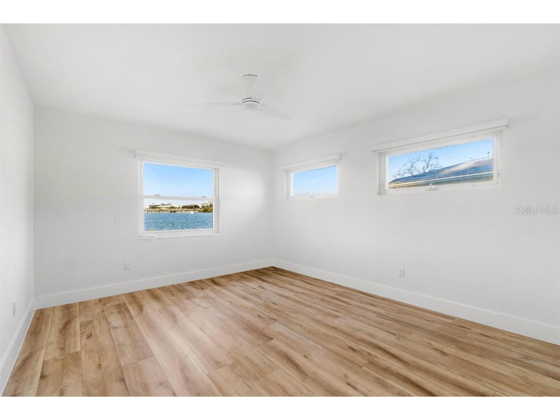 7160 S Shore Drive South Pasadena FL 33707 - BOCA CIEGA BAY TB8442323 image19