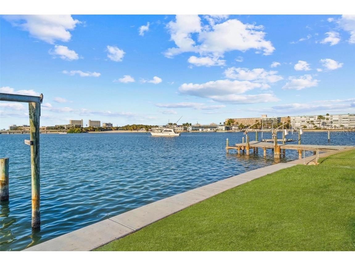 7160 S Shore Drive South Pasadena FL 33707 - BOCA CIEGA BAY TB8442323 image31