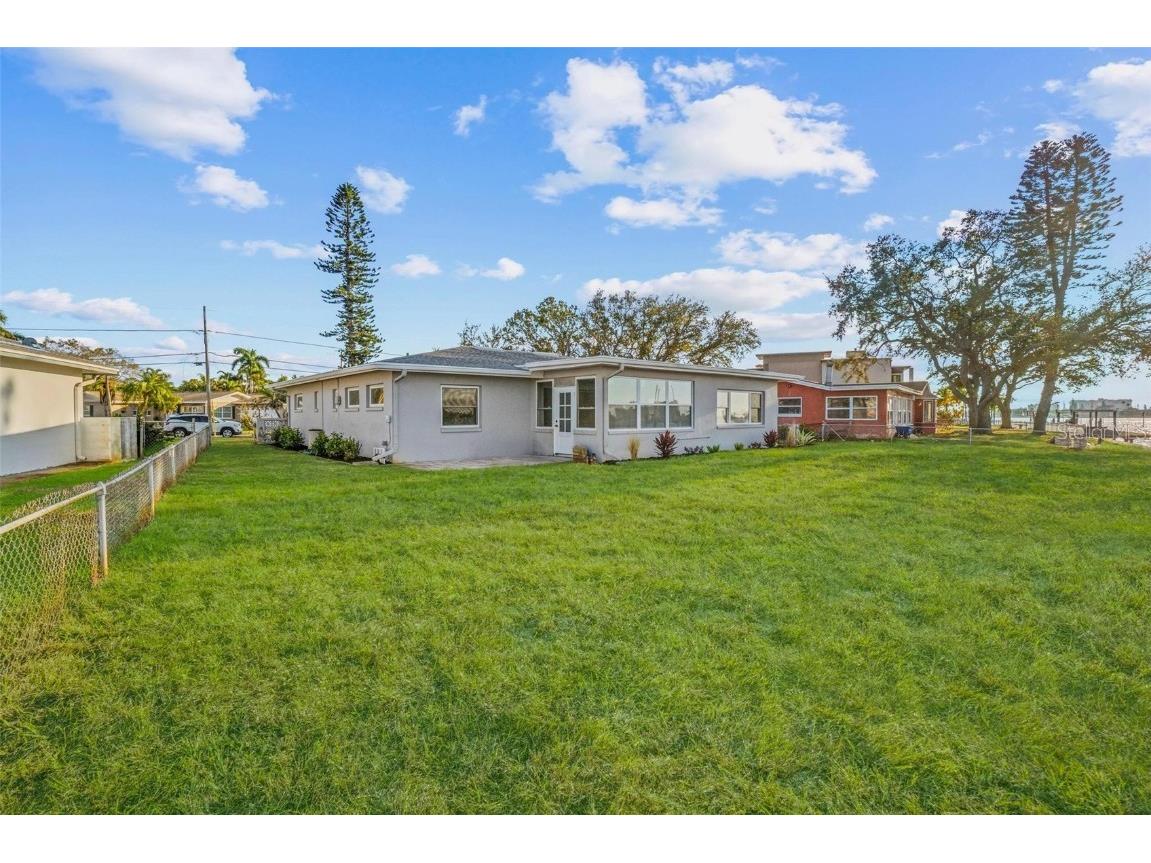 7160 S Shore Drive South Pasadena FL 33707 - BOCA CIEGA BAY TB8442323 image35