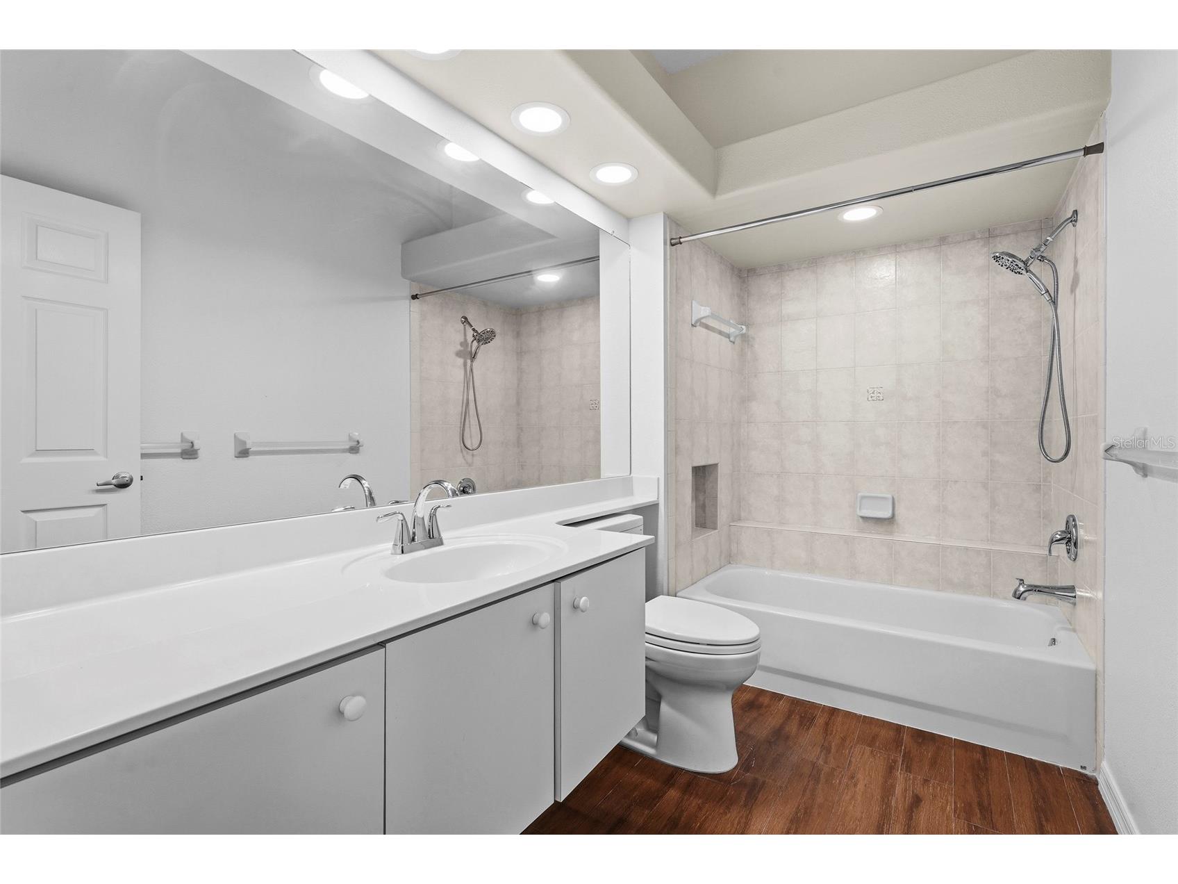 7161 Drewrys Bluff Bradenton FL 34203 A4685878 image34