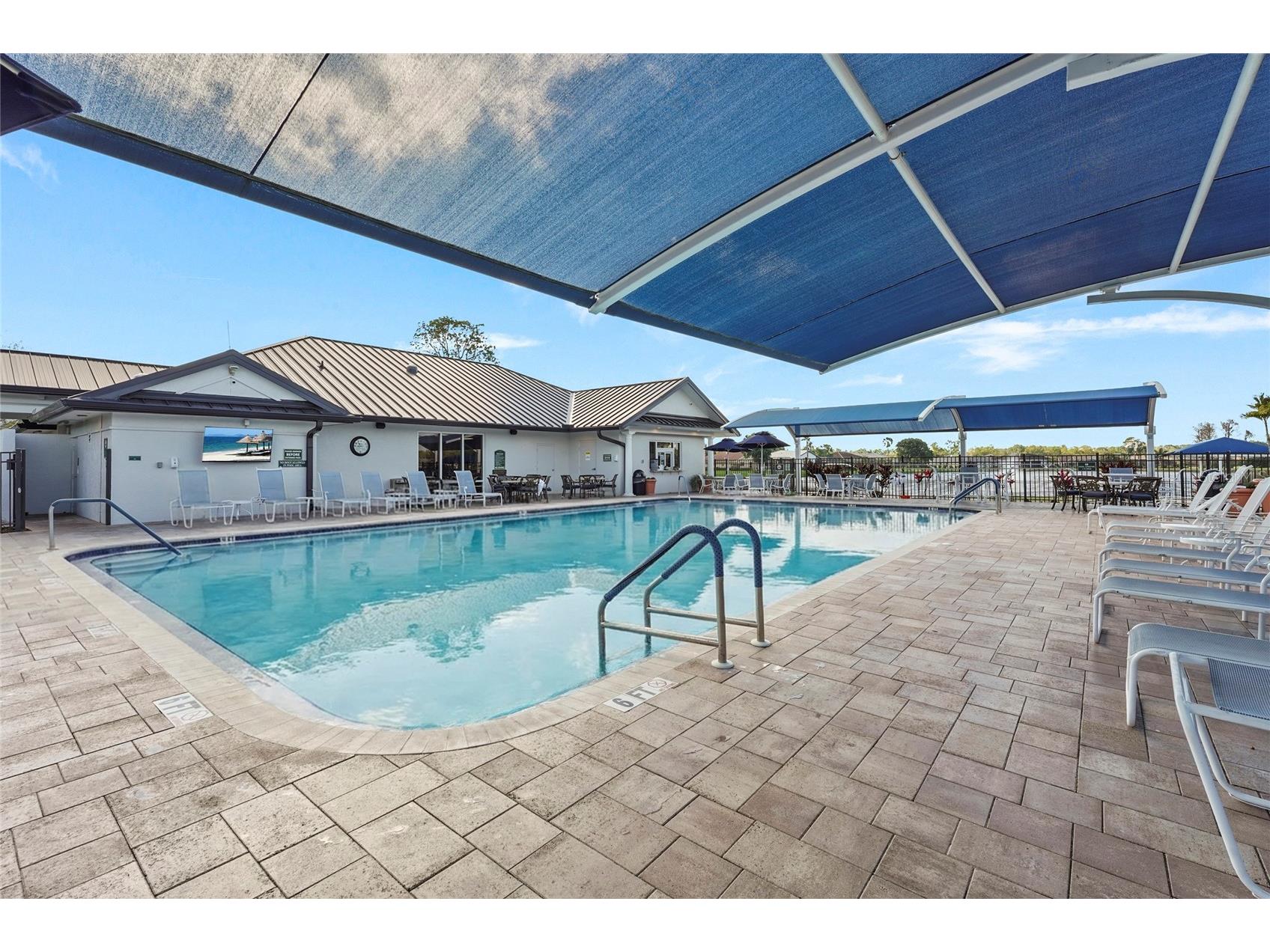 7161 Drewrys Bluff Bradenton FL 34203 A4685878 image74