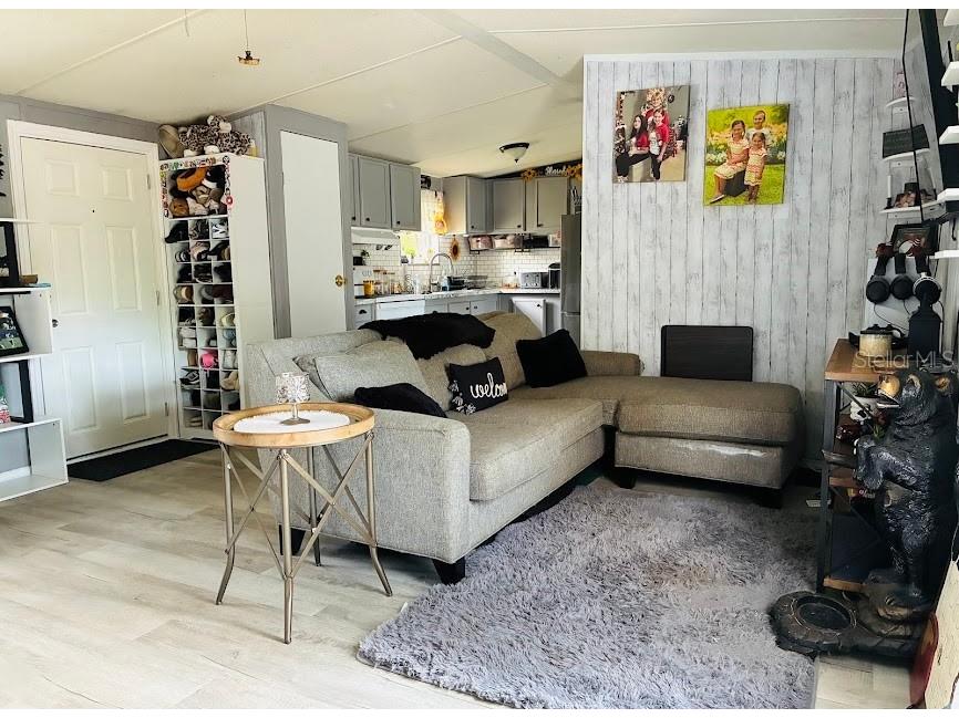7161 Schering Street Weeki Wachee FL 34613 W7884339 image5