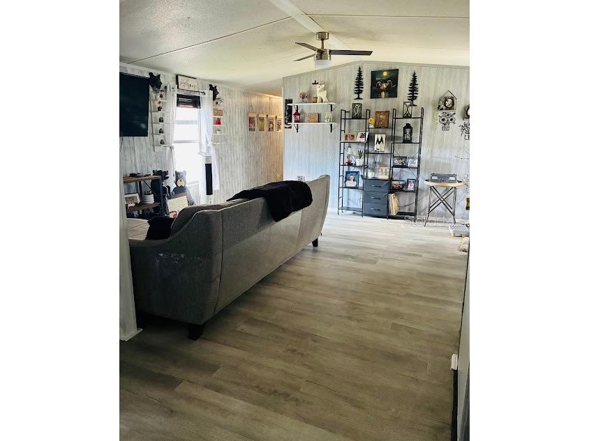 7161 Schering Street Weeki Wachee FL 34613 W7884339 image7