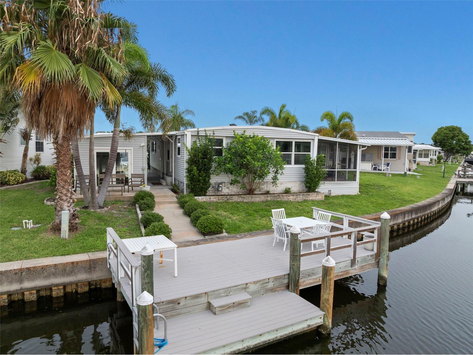 7162 Mount Arlington Drive NE #417 Saint Petersburg FL 33702 - TAMPA BAY TB8527316 image5