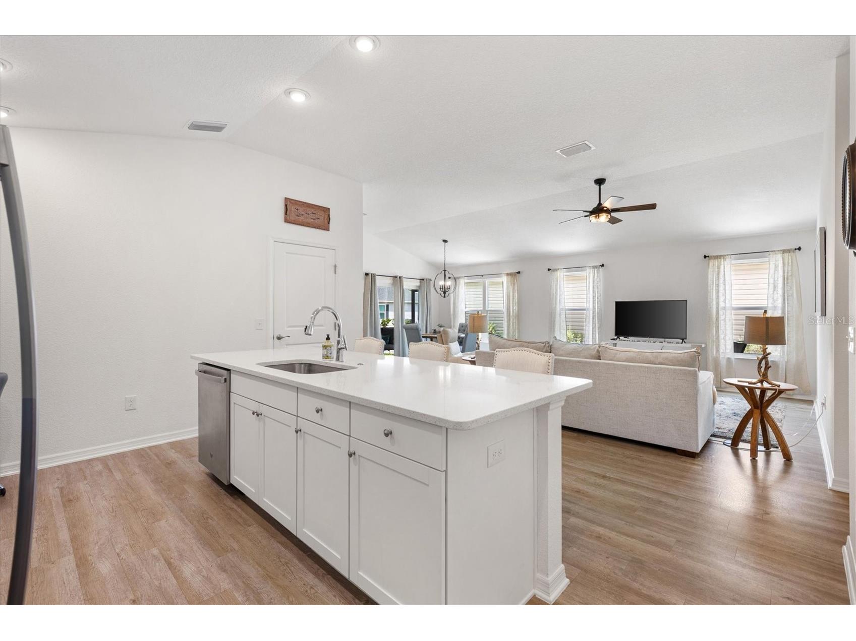 7163 Jerry Avenue The Villages FL 34762 G5114028 image4