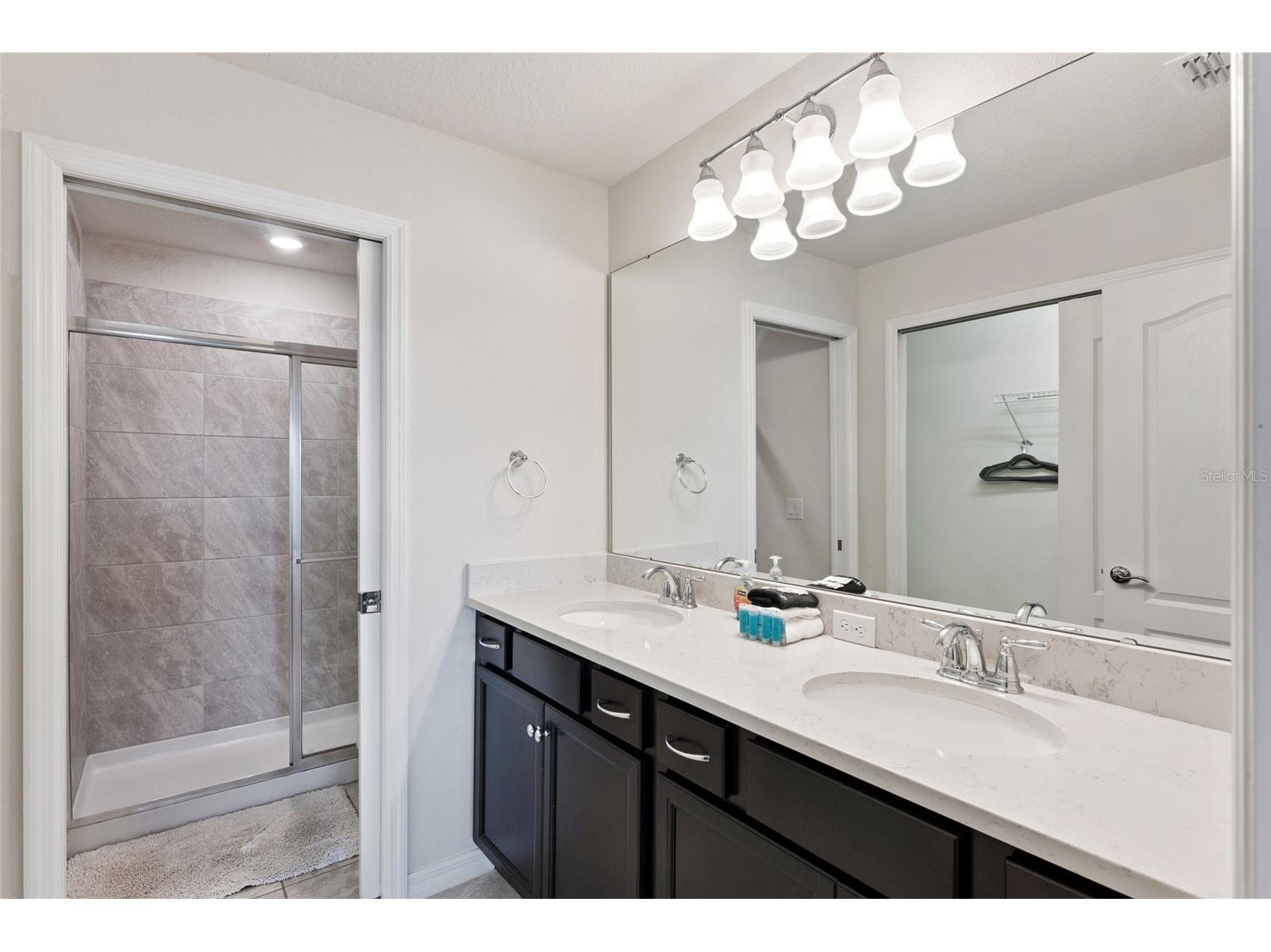 7163 Oakmoss Loop Davenport FL 33837 O6370415 image32