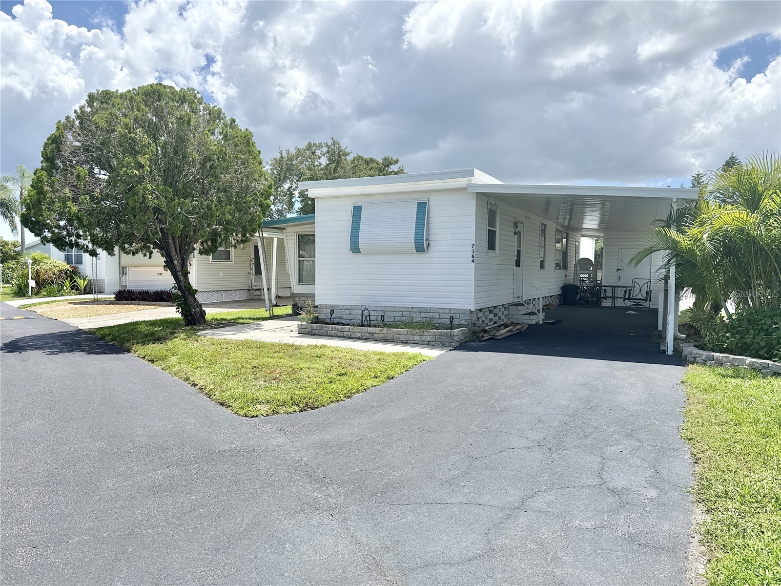 7164 Mount Georgetown Drive NE #553 Saint Petersburg FL 33702 - TAMPA BAY TB8322645 image2
