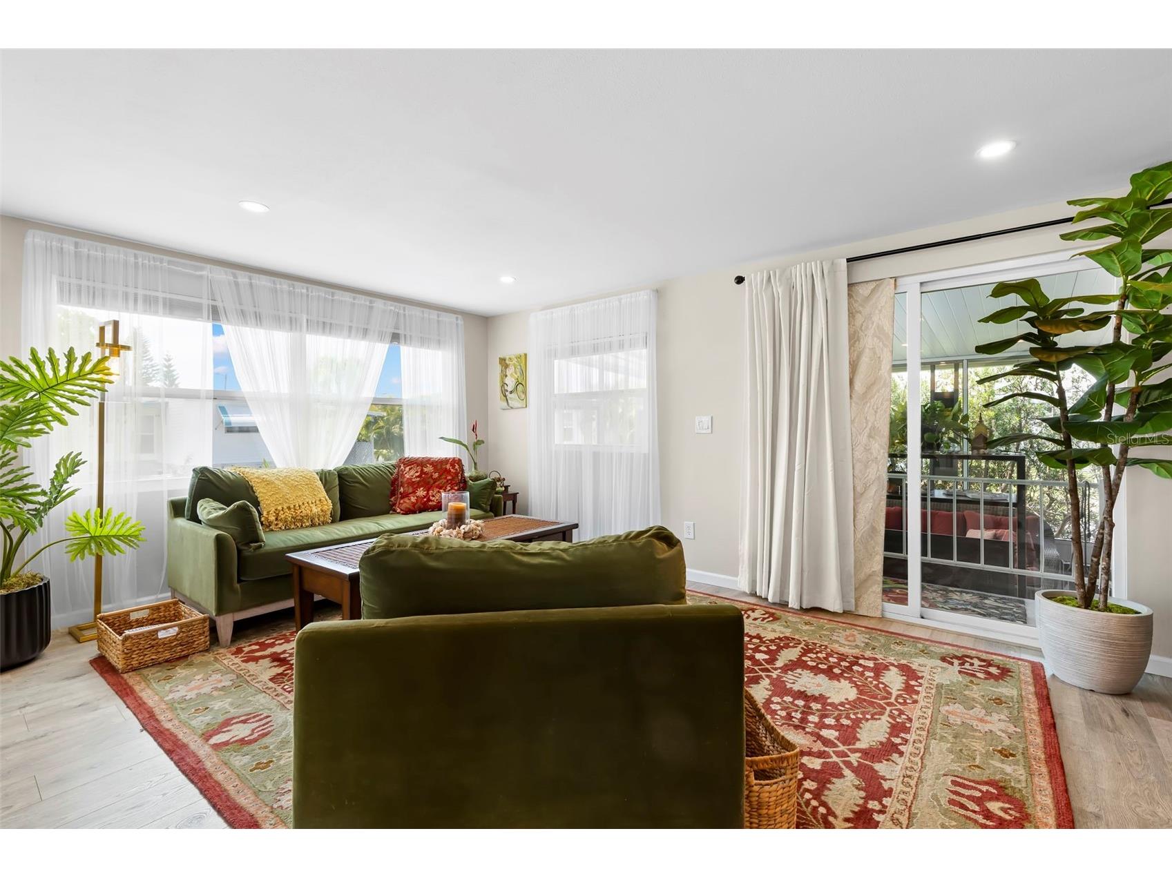 7165 Mount Georgetown Drive NE #571 Saint Petersburg FL 33702 - TAMPA BAY TB8528511 image11