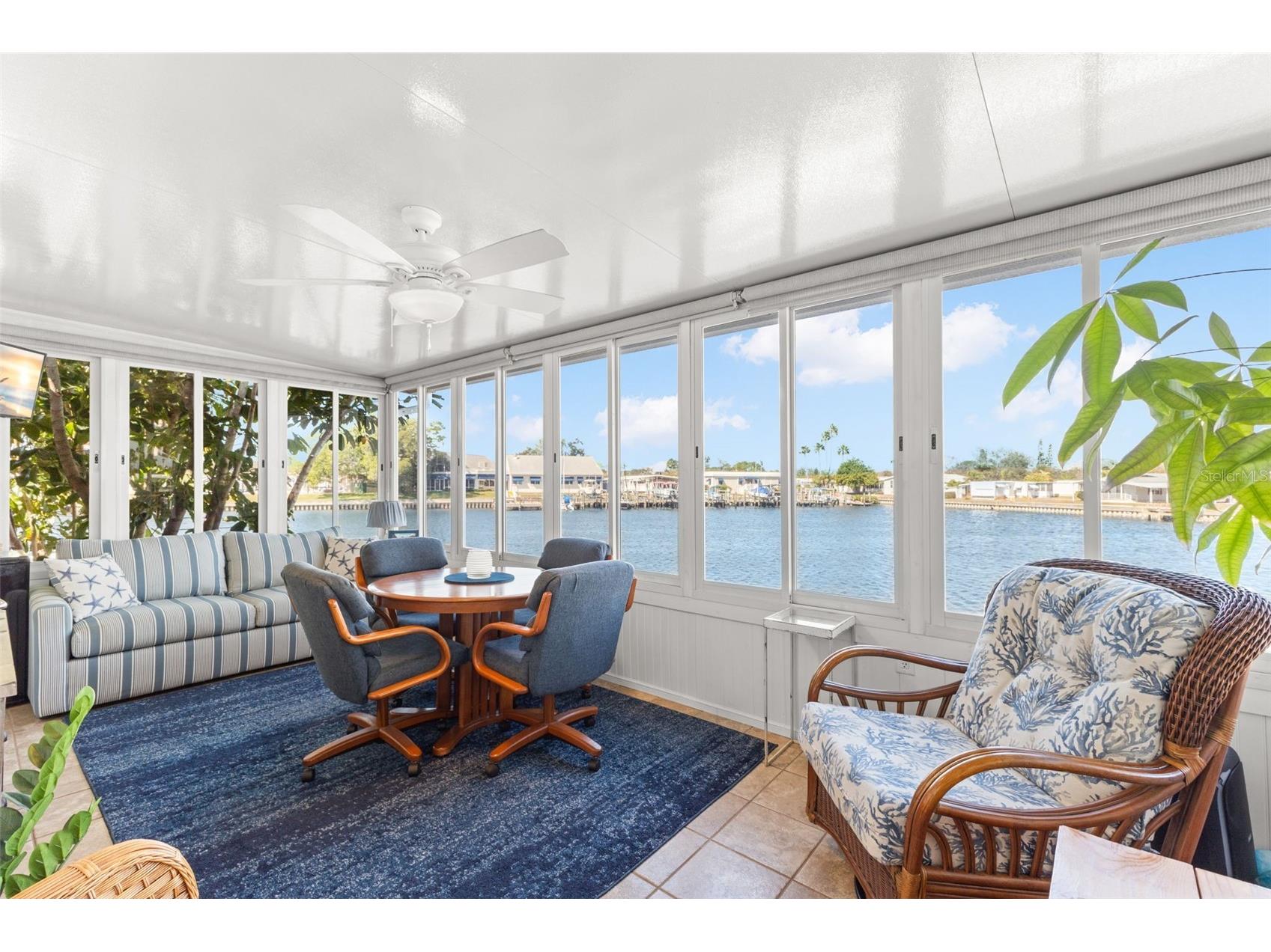 7166 Mount Arlington Drive NE #418 Saint Petersburg FL 33702 - TAMPA BAY TB8475158 image1
