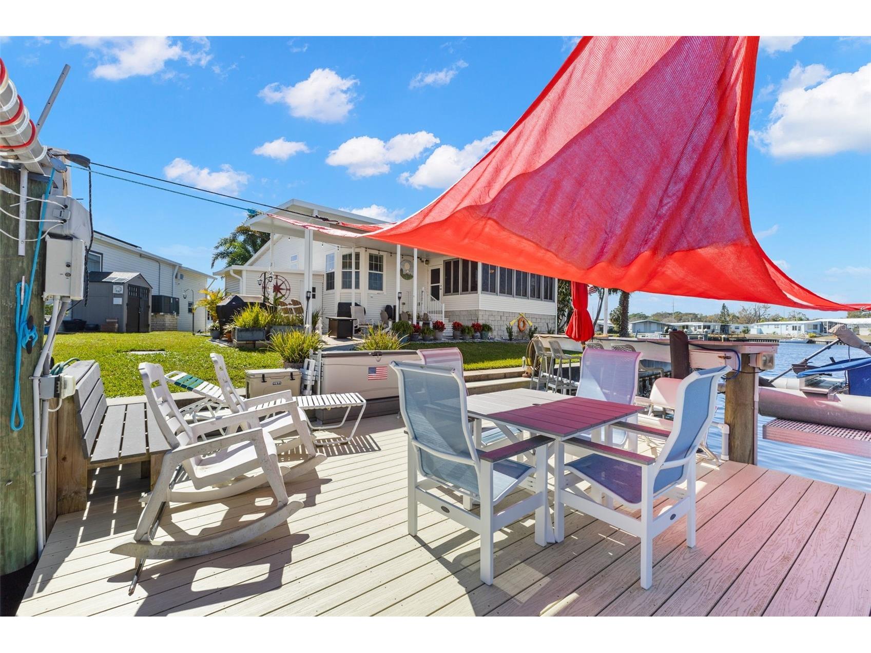 7166 Mount Arlington Drive NE #418 Saint Petersburg FL 33702 - TAMPA BAY TB8475158 image3