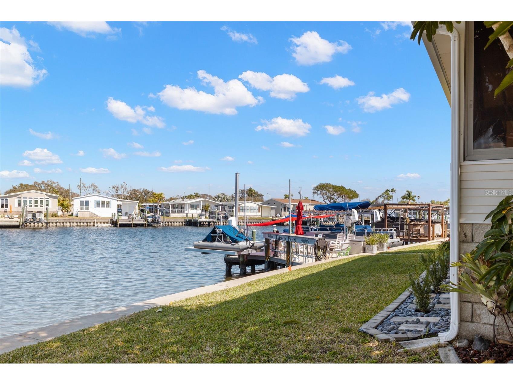 7166 Mount Arlington Drive NE #418 Saint Petersburg FL 33702 - TAMPA BAY TB8475158 image9