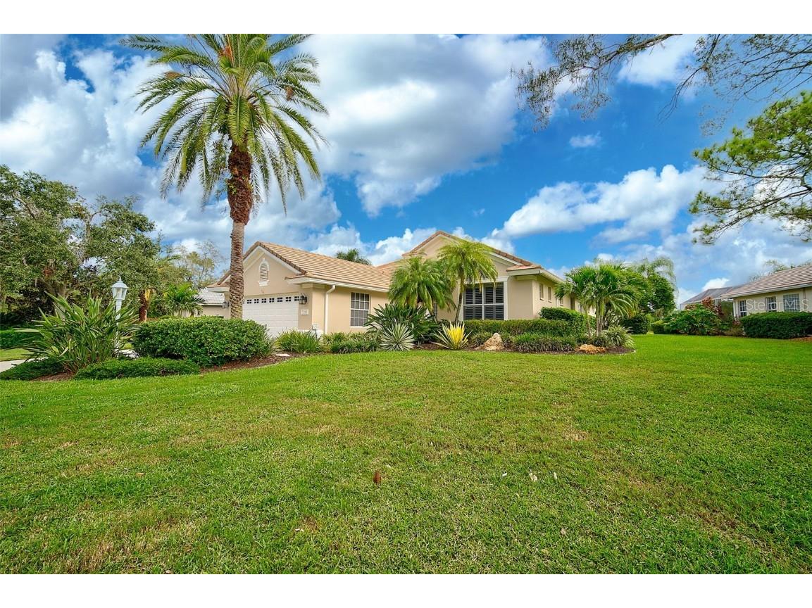 7168 Victoria Circle University Park FL 34201 T3479700 image1