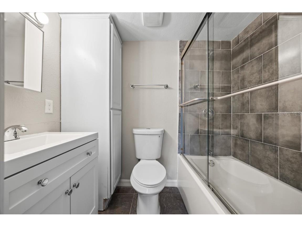 7169 E Bank Drive #7169 Tampa FL 33617 A4667527 image16