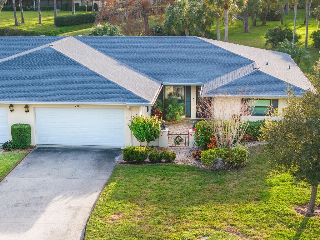7169 Fairway Bend Circle #7169 Sarasota FL 34243 T3496633 image1