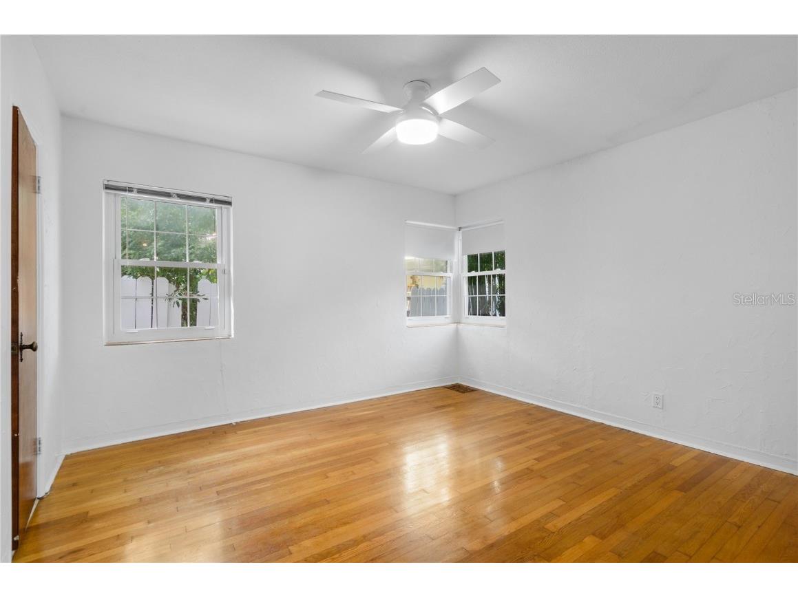 717 19th Avenue N Saint Petersburg FL 33704 TB8452797 image21