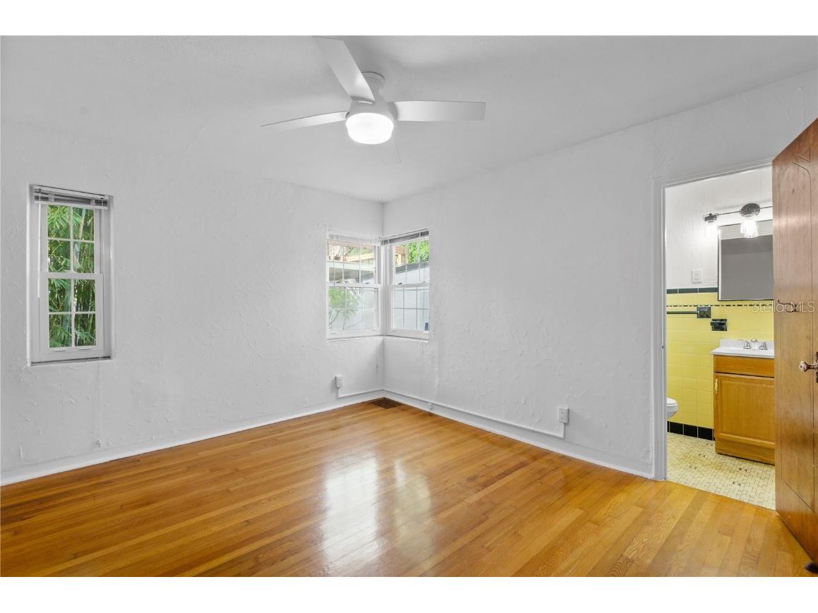 717 19th Avenue N Saint Petersburg FL 33704 TB8452797 image22