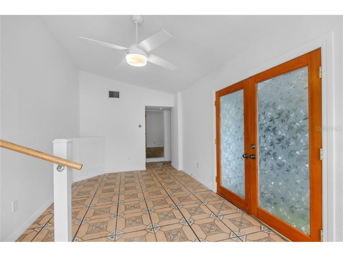 717 19th Avenue N Saint Petersburg FL 33704 TB8452797 image24