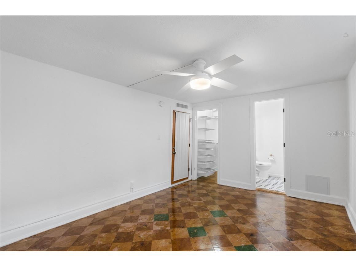 717 19th Avenue N Saint Petersburg FL 33704 TB8452797 image27