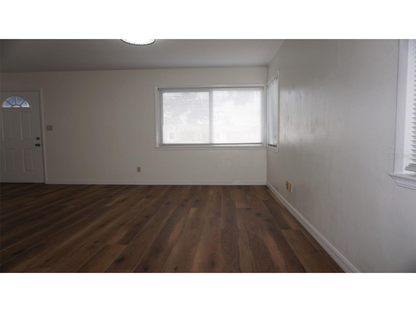 717 75th Street N Saint Petersburg FL 33710 TB8404492 image10