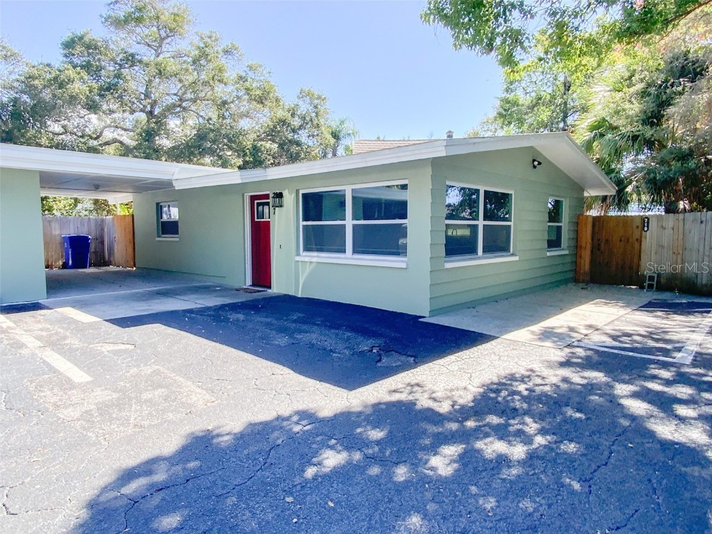 717 Bay Street Dunedin FL 34698 U8219386 image1