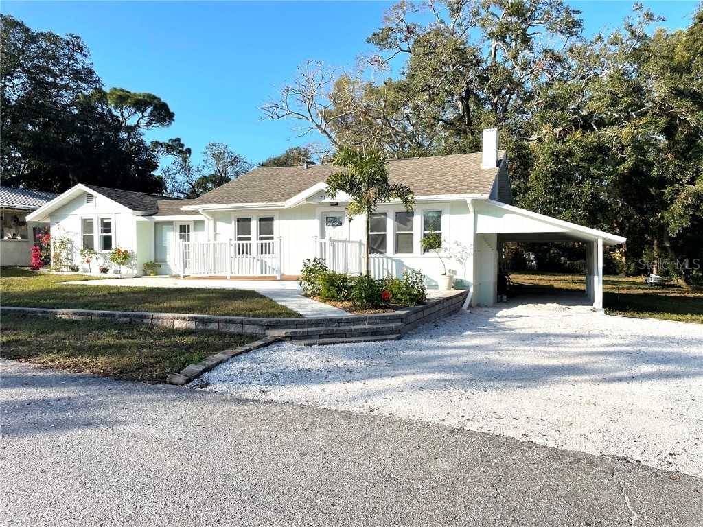 717 Boston Street Tarpon Springs FL 34689 TB8344308 image1