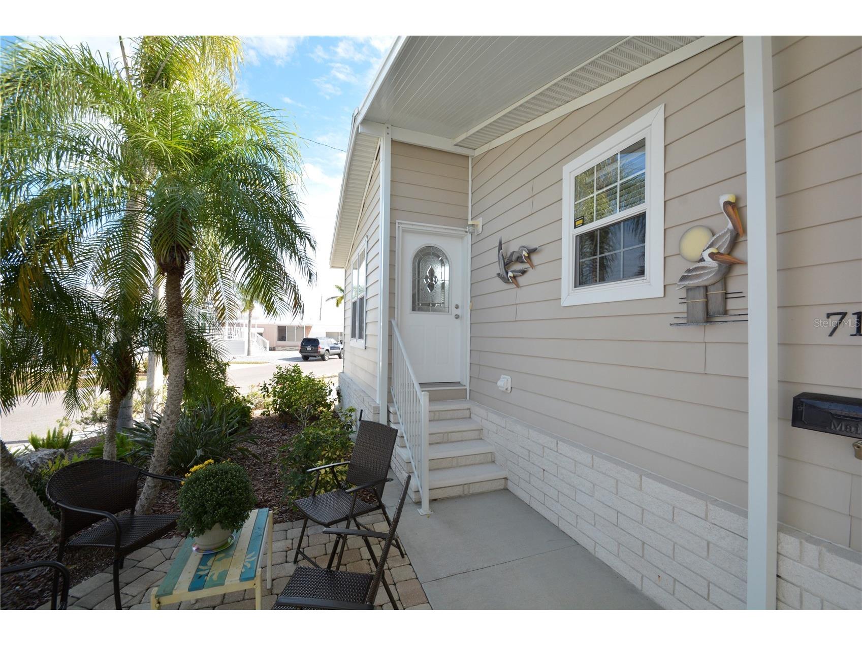 717 Carefree Venice FL 34285 A4673635 image1