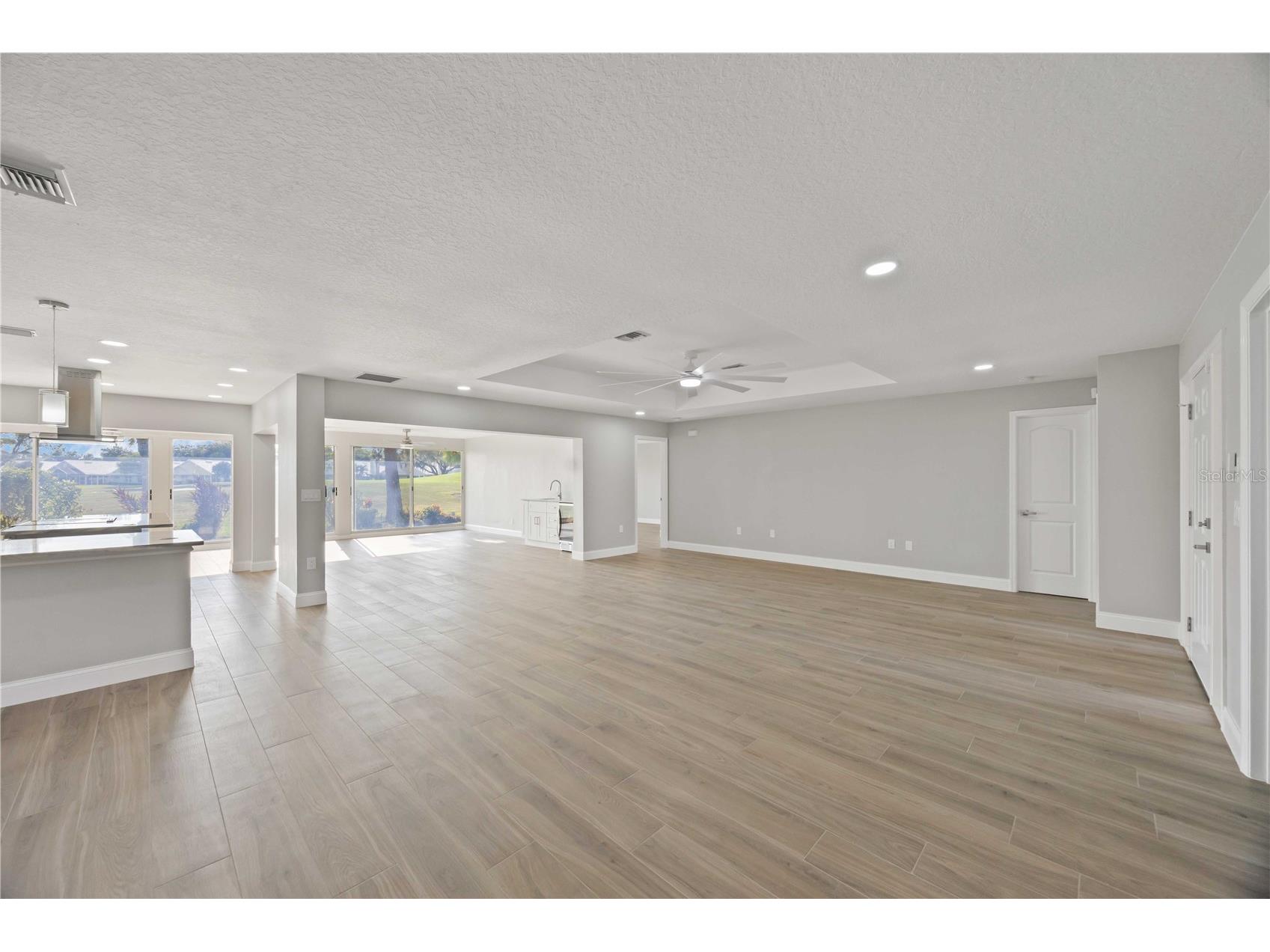 717 Carnoustie Terrace #9 Venice FL 34293 D6145559 image10