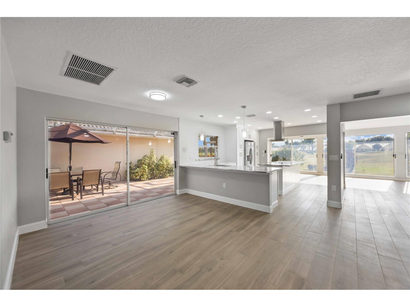 717 Carnoustie Terrace #9 Venice FL 34293 D6145559 image11