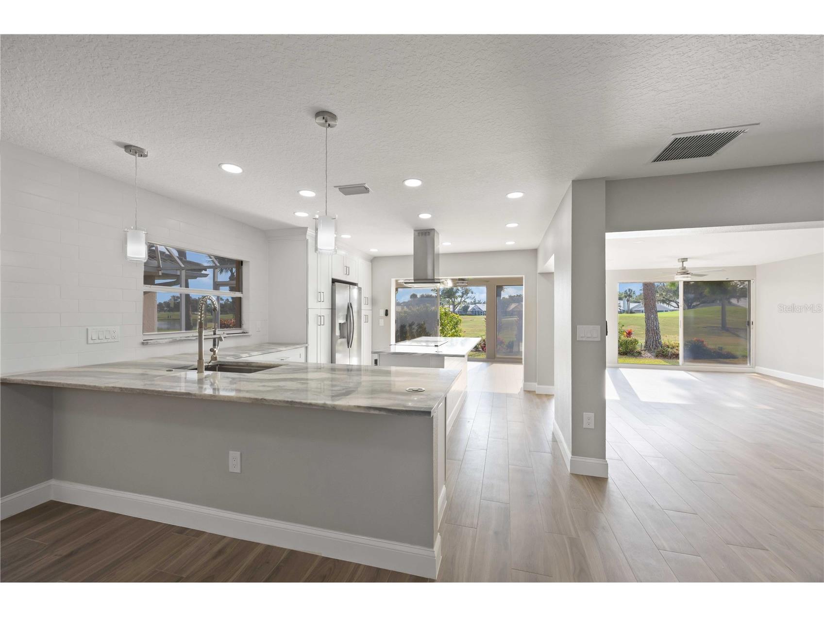 717 Carnoustie Terrace #9 Venice FL 34293 D6145559 image18