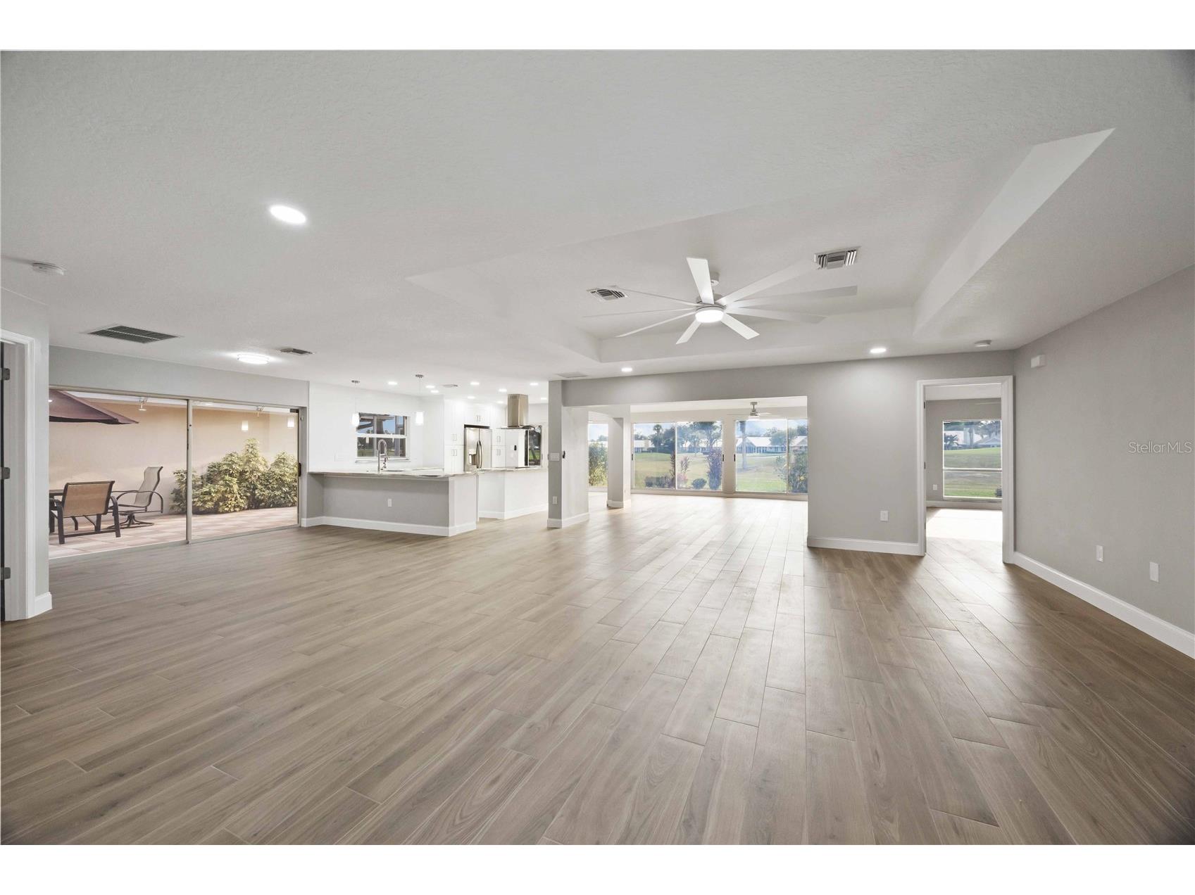 717 Carnoustie Terrace #9 Venice FL 34293 D6145559 image6