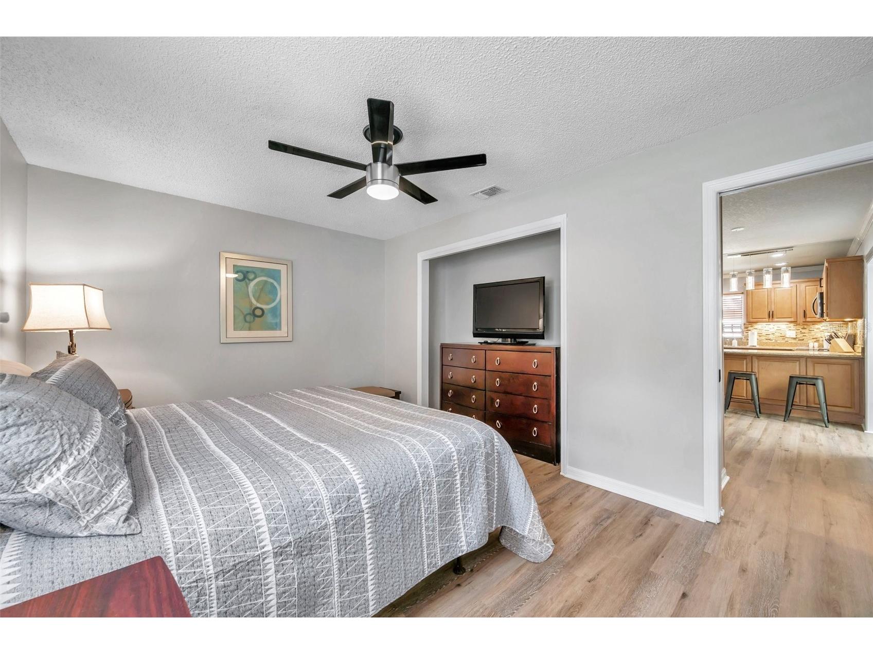 717 Carolina Avenue Tarpon Springs FL 34689 TB8503708 image28