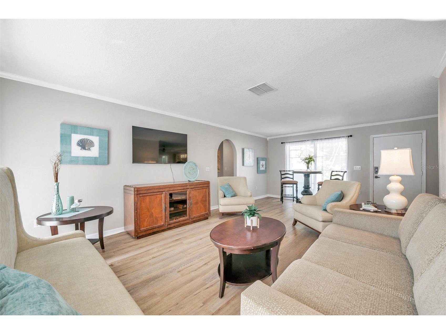 717 Carolina Avenue Tarpon Springs FL 34689 TB8503708 image9